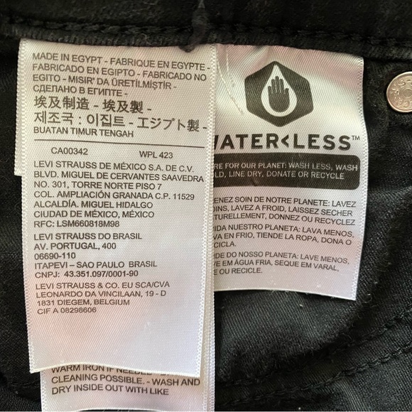 Levi Strauss & Co black shaping bootcut jeans size 28 - Picture 9 of 11